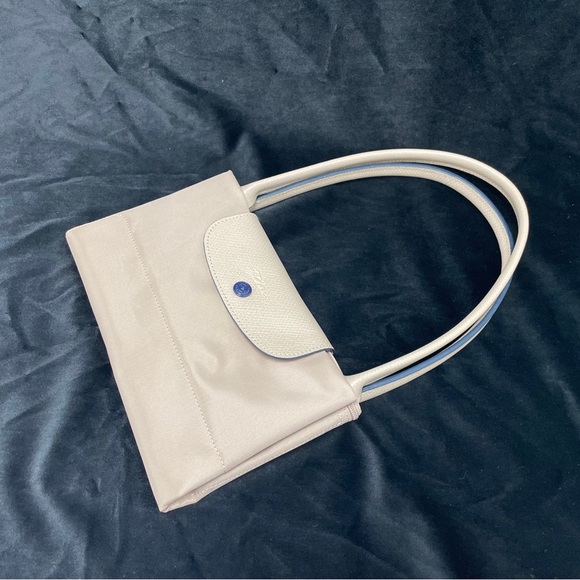 🏝️🐠Brand New 👜Longchamp  Tote Bag size large  Hawthorn White - Picture 9 of 9